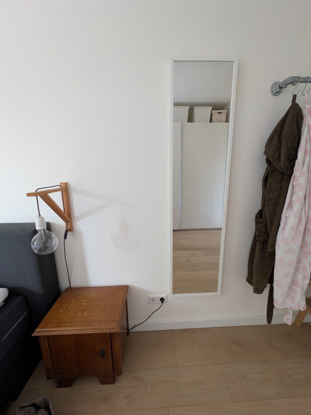 IKEA Nissedal spiegel 40x160 cm - Zo goed als nieuw, Huis en Inrichting, Woonaccessoires | Spiegels, Ophalen, Minder dan 50 cm