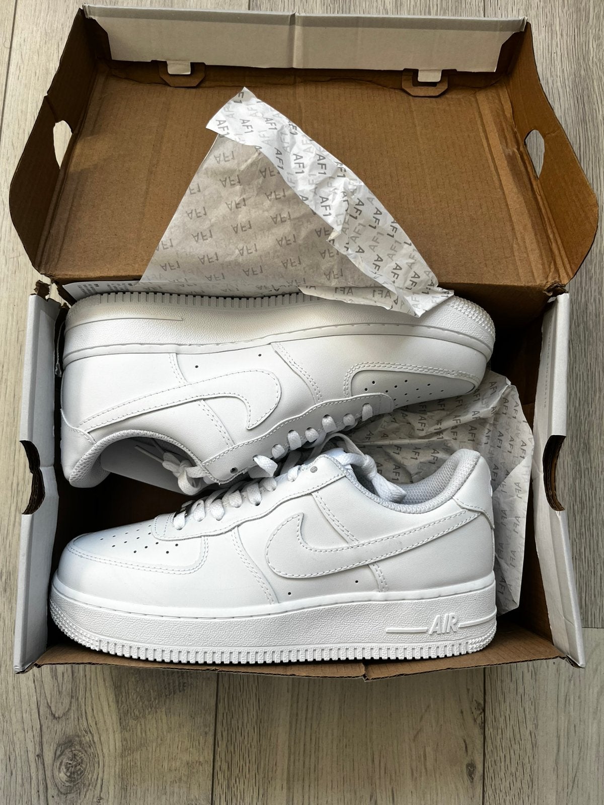 Nike Air Force 1 Wit – Maat 41, Ophalen of Verzenden, Zo goed als nieuw