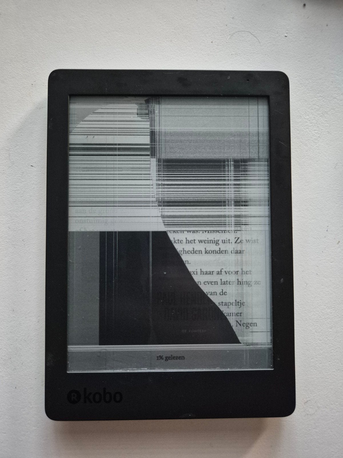 Kobo Aura N514 - Scherm defect, voor de hobbyist, Computers en Software, 6 inch of minder, Kobo, Ophalen of Verzenden, 4 GB of minder