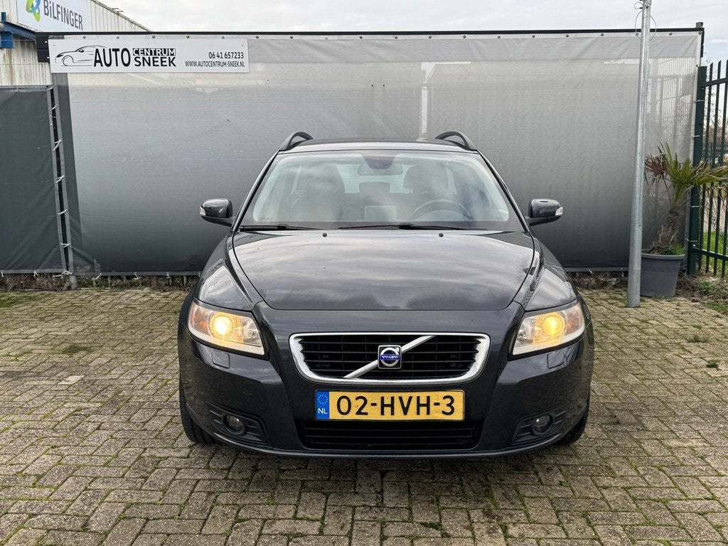Volvo V50 1.8 Kinetic - APK 02-27 - Airco - Cruise, Auto's, Volvo, Voorwielaandrijving, Gebruikt, Zwart, 4 cilinders