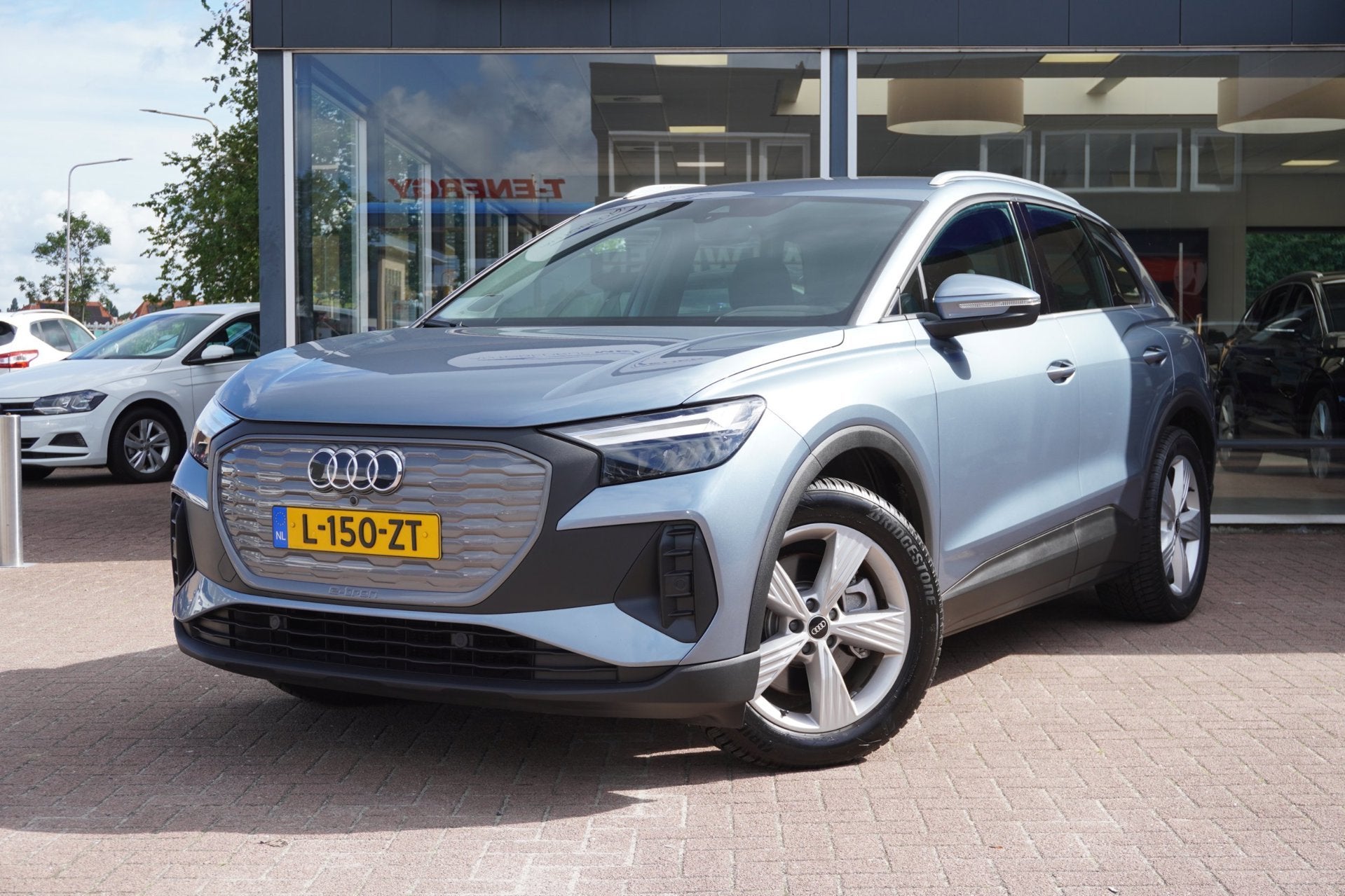 Audi Q4 e-tron 40 Launch edition 77 kWh | Automaat | Navigat, Auto's, Dealer onderhouden, Gebruikt, 520 km, Blauw
