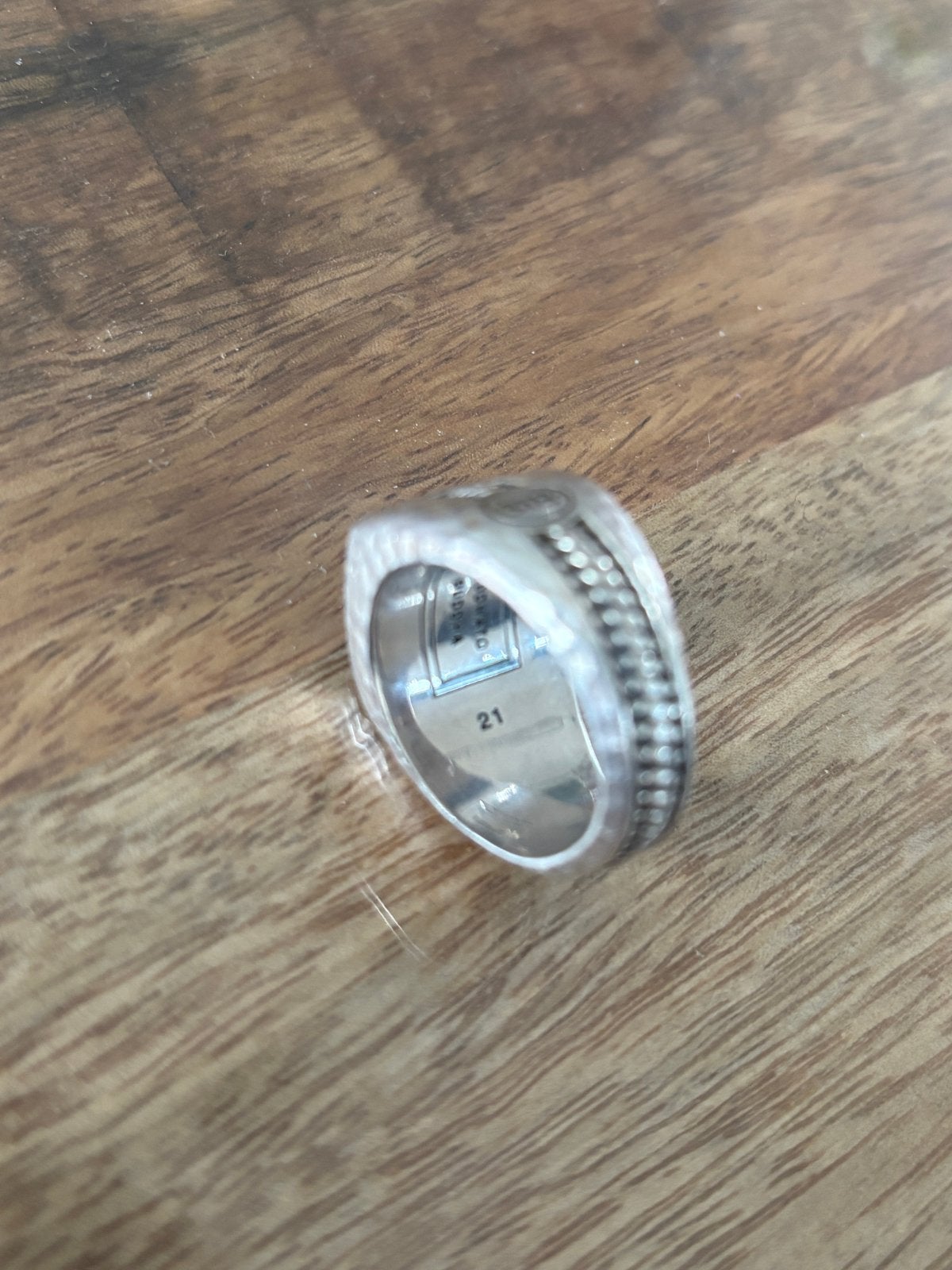Buddha to Buddha ring met zwarte steen, maat 21, Ophalen, Gebruikt, 20 of groter, Dame of Heer