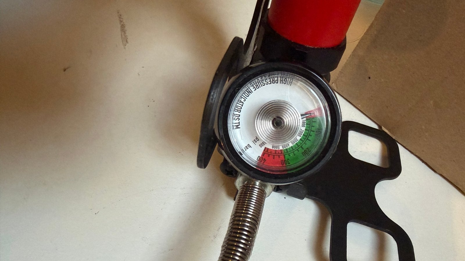 Gamo Hoge Druk Pomp met Drukmeter, Ophalen, Zo goed als nieuw