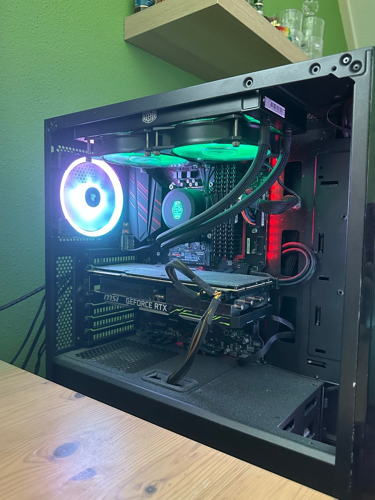 Foto 5 van Krachtige Gaming PC met RTX 2080ti en i5-9600K