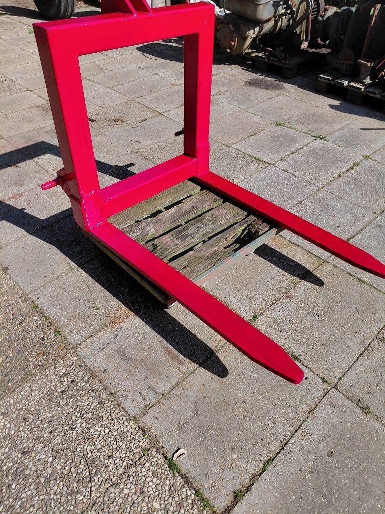Palletvork zwaar tractor, Ophalen
