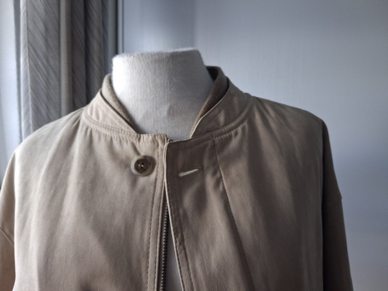 MOOIE BUSH CLASSIC BOMBER JAS MAAT 46, Beige, Ophalen of Verzenden, Zo goed als nieuw, Bush