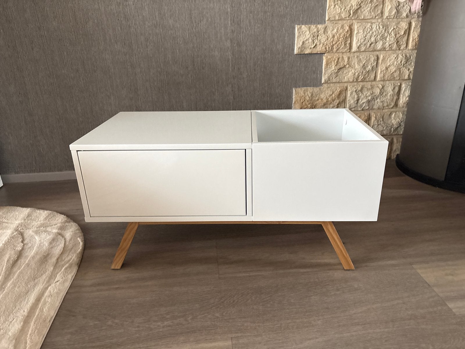 Modern Glorious Platenspeler Kastje - Wit met Houten Poten, Ophalen, 50 tot 100 cm, Zo goed als nieuw, Minder dan 100 cm