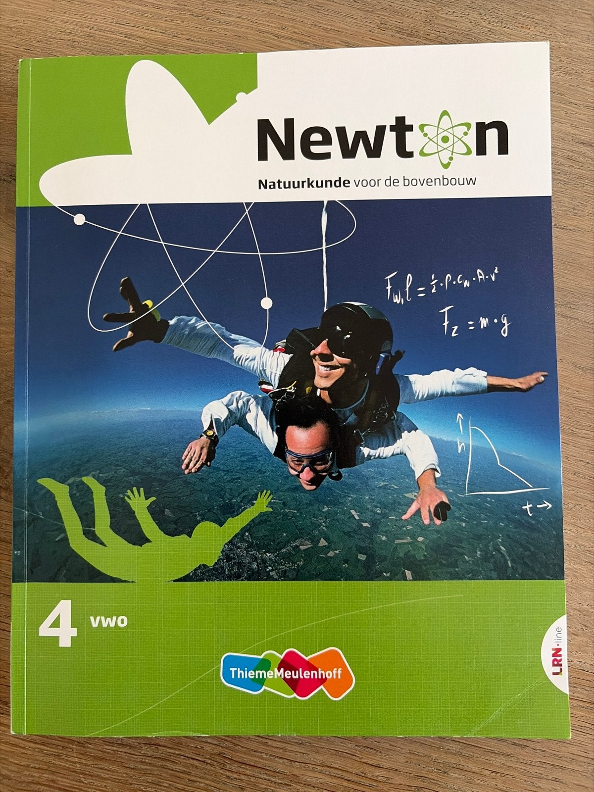 Newton Natuurkunde voor de bovenbouw 4 VWO, Ophalen of Verzenden, Zo goed als nieuw, VWO, Natuurkunde