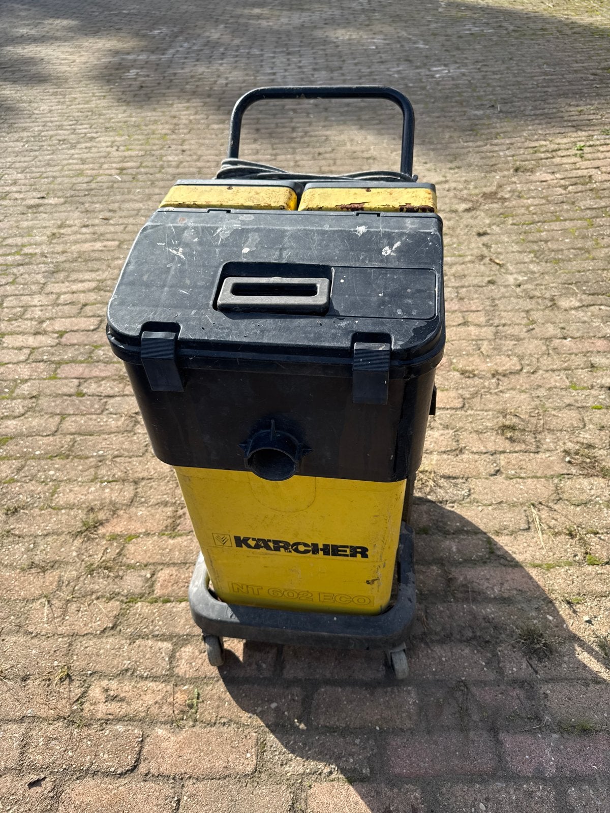 Kärcher NT602ECO Industriële Stofzuiger 220V, Gebruikt, Kärcher, Ophalen of Verzenden, Industriële stofzuiger
