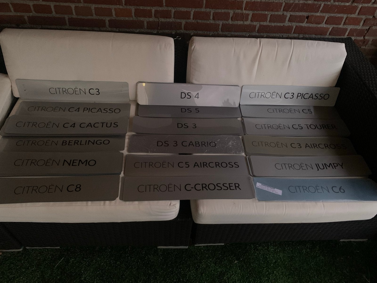 Partij Citroën en DS modelnamen displayborden mancave kado, Ophalen, Nieuw