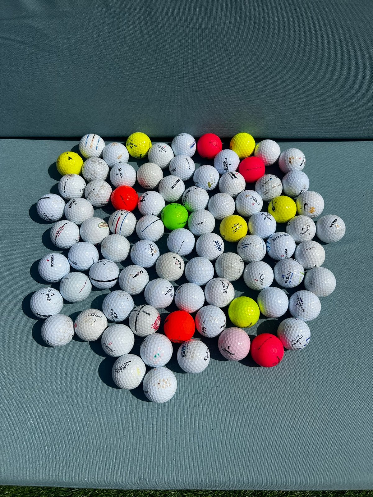Diverse golfballen - Gebruikt maar in goede staat, Ophalen of Verzenden, Gebruikt, Bal(len), Overige merken