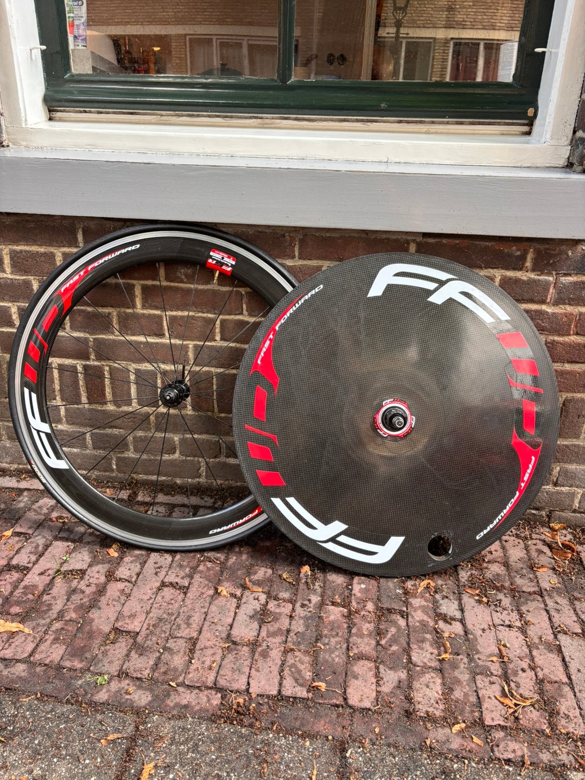 FFWD Carbon Wielset – Disc achterwiel + F6R 60mm voorwiel, Fietsen en Brommers, Fietsonderdelen, Gebruikt, Tijdrit-/triatlonfiets
