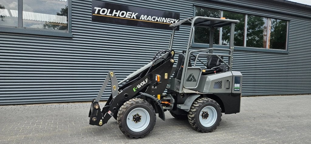 WOLF E 606 electrische shovel (bj 2022), Wiellader of Shovel