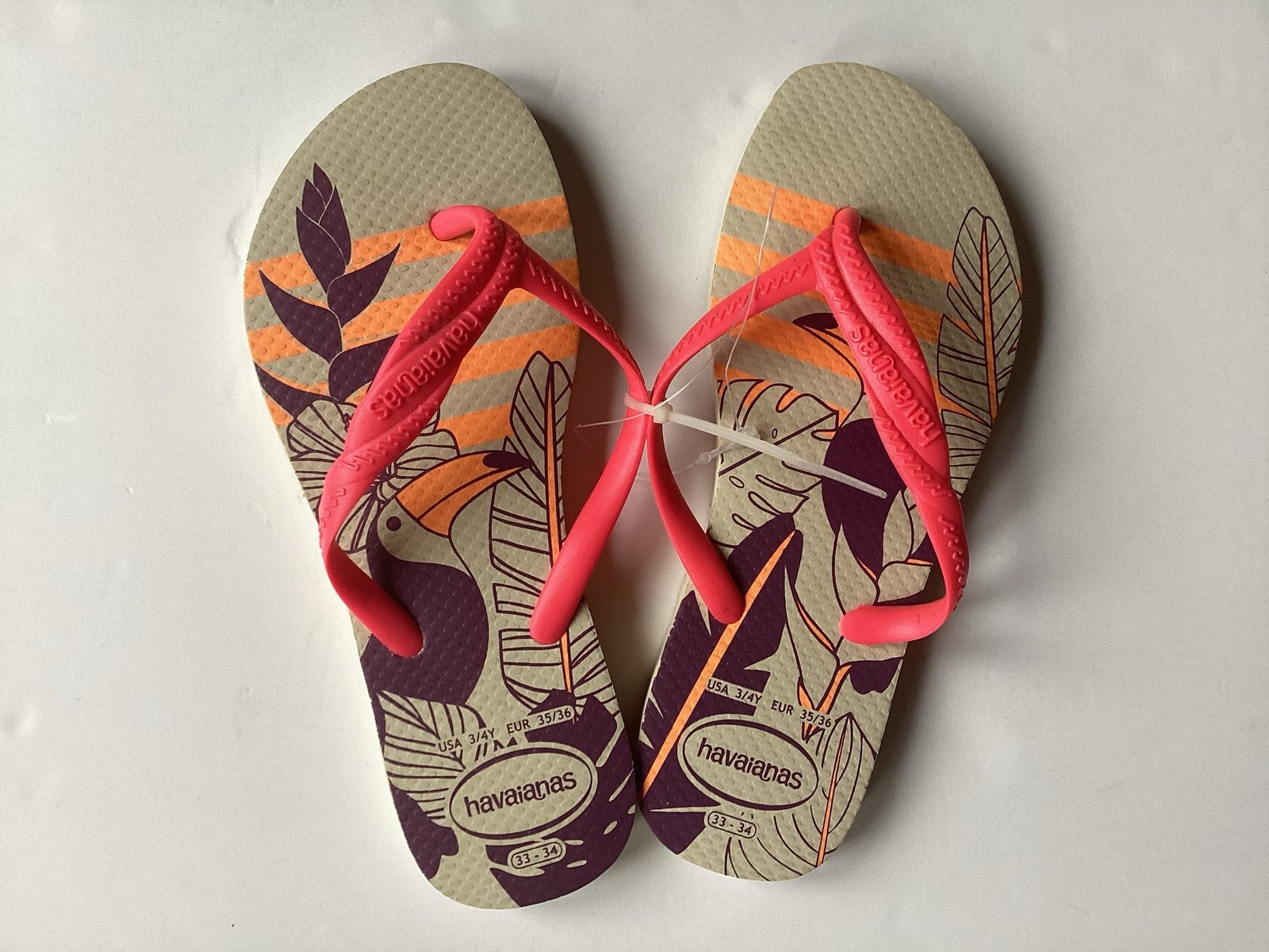 Havaianas slippers met tropische print, maat 33-34, Kleding | Dames, Ophalen of Verzenden, Nieuw, Roze, Slippers
