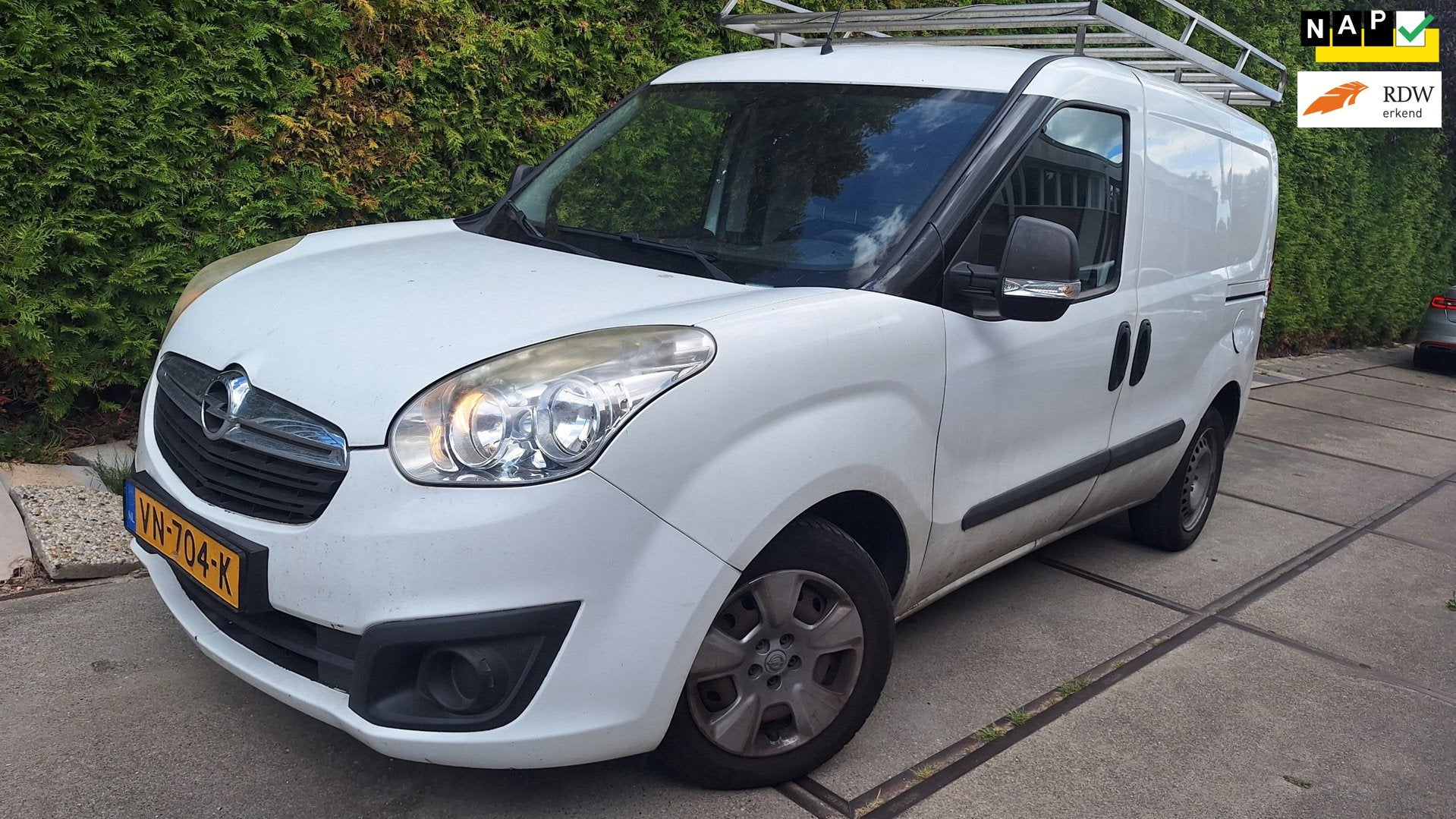Opel Combo 1.3 CDTi L1H1 ecoFLEX Sport, Euro 5, Gebruikt, Zwart, 4 cilinders