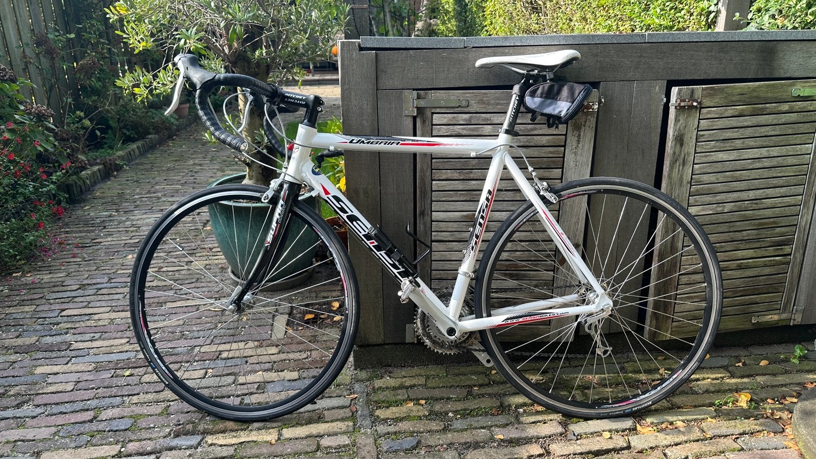 Sensa Umbria 56cm racefiets Inc Klikpedalen Zeer nette staat, Fietsen en Brommers, 28 inch, Gebruikt, Velgrem, Aluminium