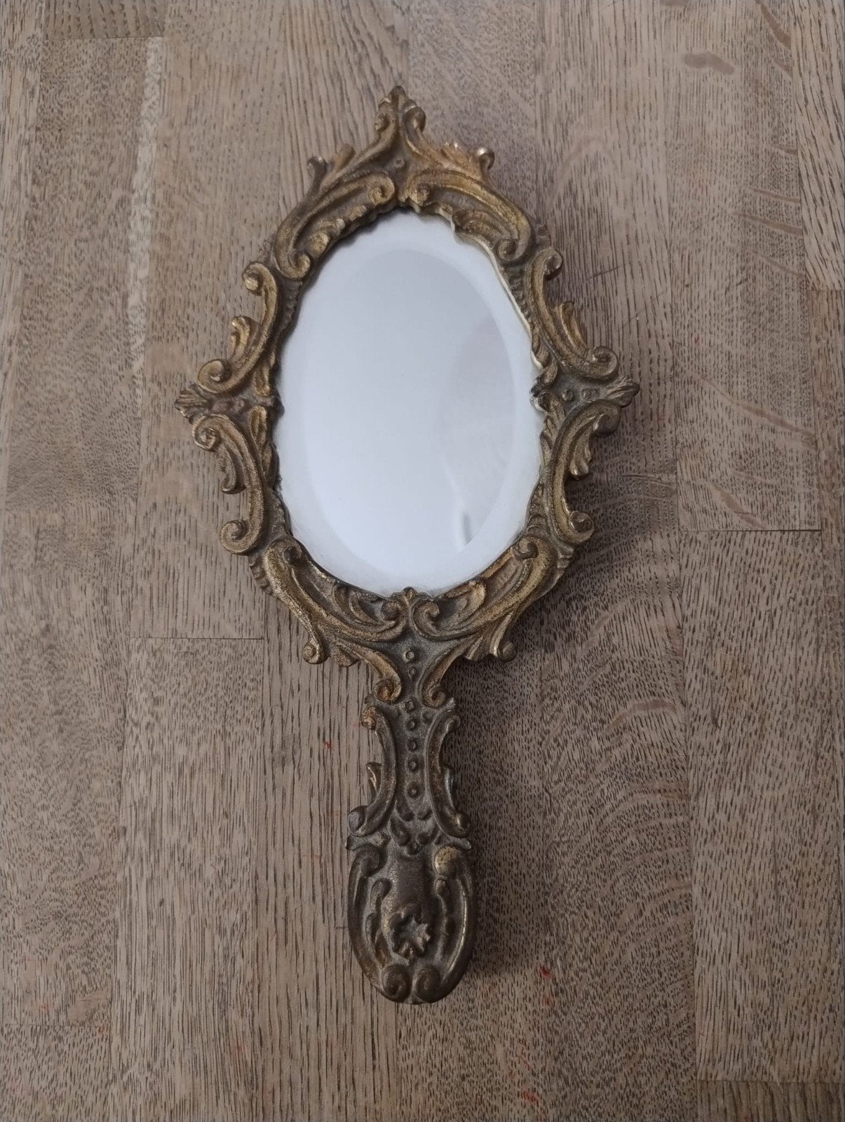 Vintage handspiegel met sierlijk gouden frame, Ophalen, Ovaal, Minder dan 50 cm, Minder dan 100 cm