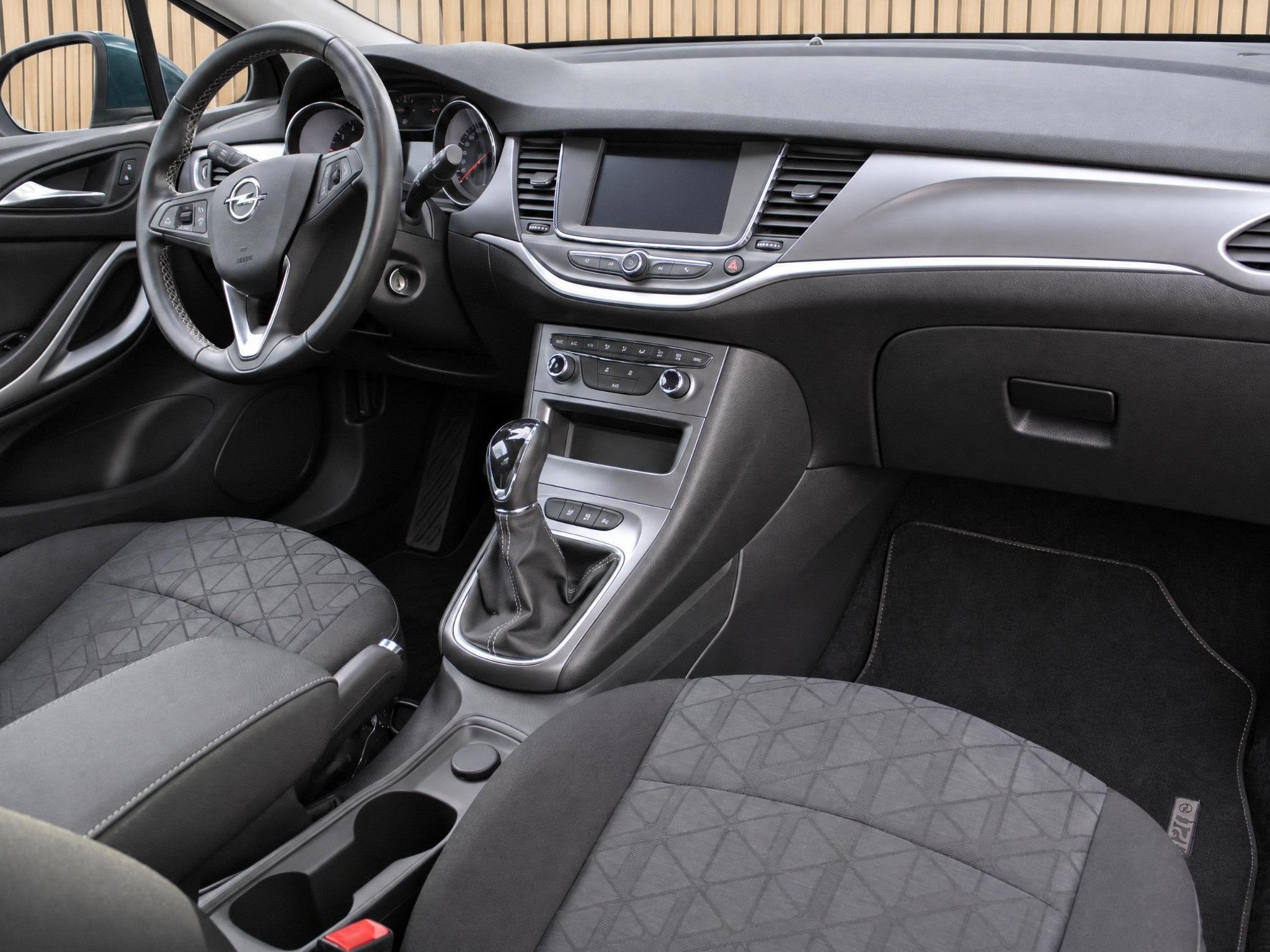 Opel Astra 1.4 Turbo 120 Jaar Edition | Navi / Climate / Cru, Auto's, 12 maanden, Gebruikt, 620 kg, Origineel Nederlands