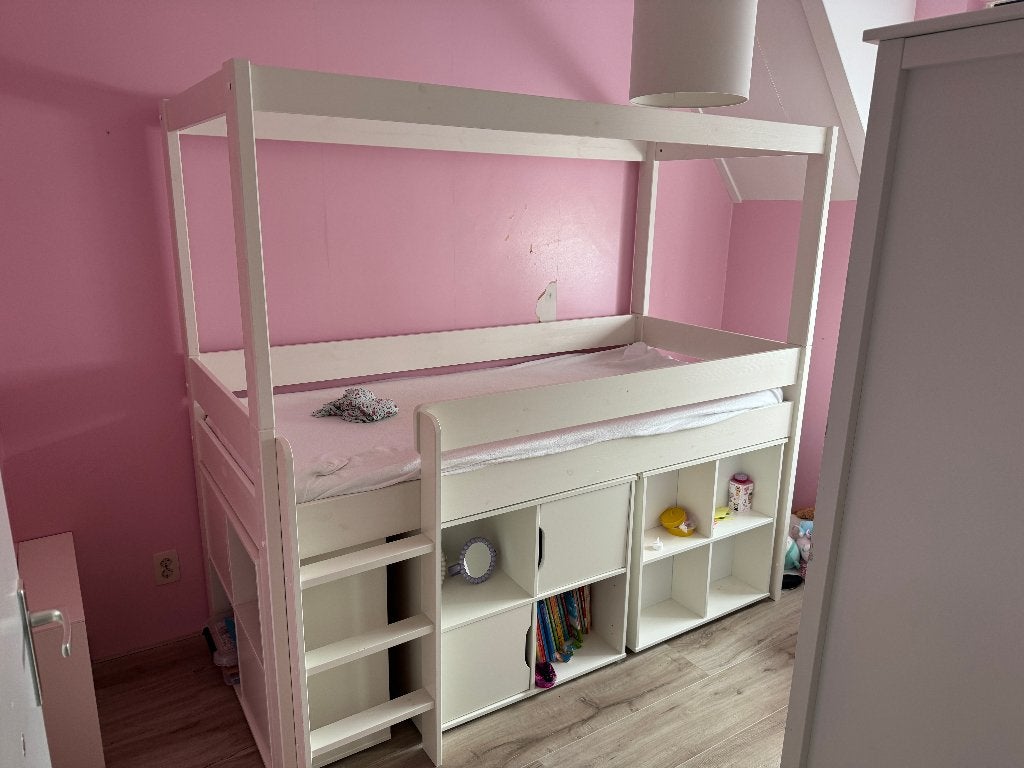 Halfhoogslaper met uitschuif bureau, Kinderen en Baby's, Kinderkamer | Stapelbedden en Hoogslapers, Ophalen, Gebruikt, Halfhoogslaper