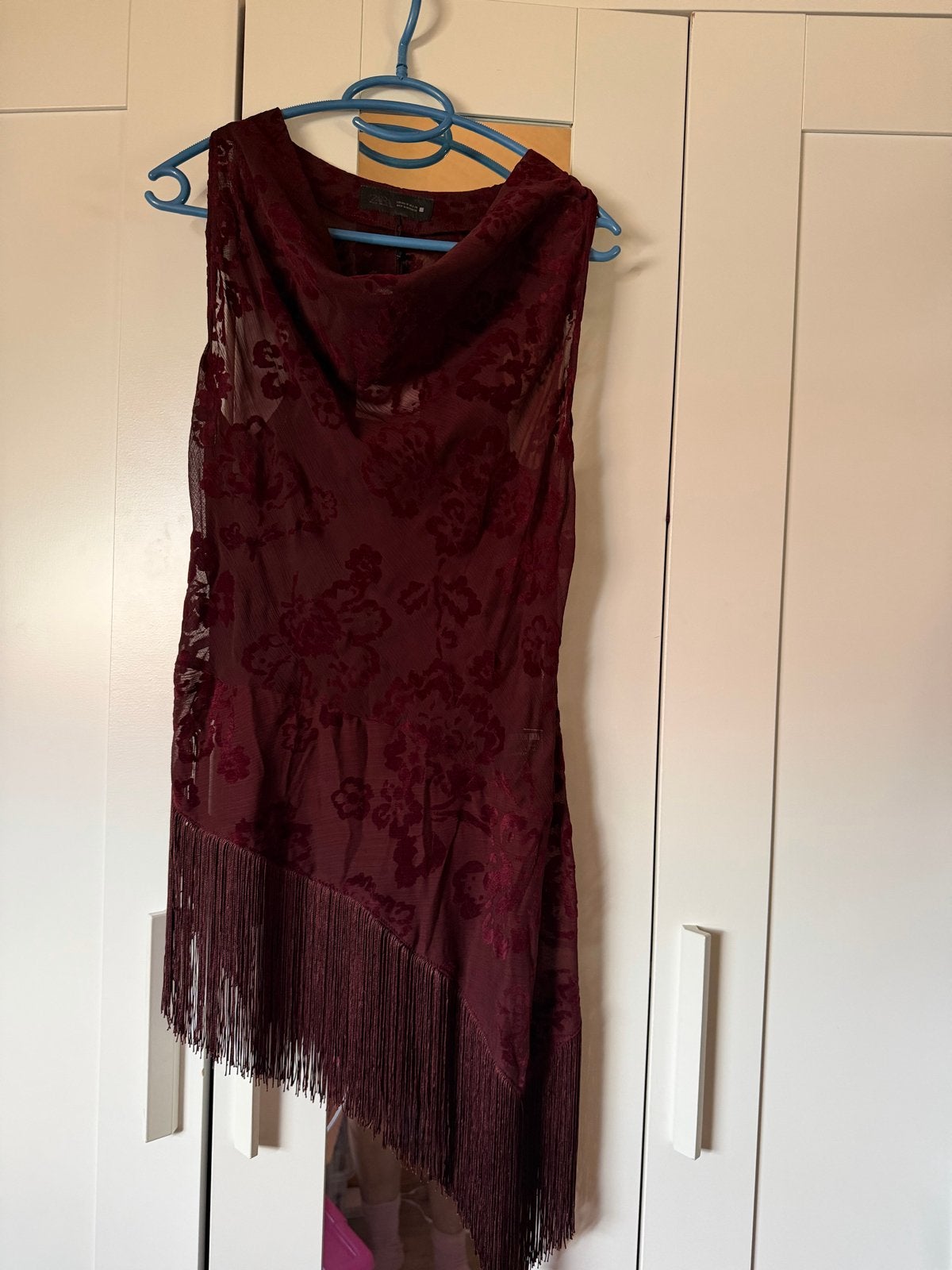 Bordeauxrood fluwelen blouse met franjes, Kleding | Dames, Jurken, Maat 38/40 (M), Overige kleuren, Nieuw, Ophalen of Verzenden