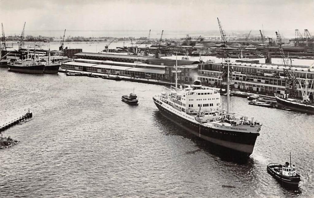 Amsterdam Emplacement der KNSM Oranje Nassau Scheepvaart, Ophalen of Verzenden, 1940 tot 1960, Ongelopen, Noord-Holland