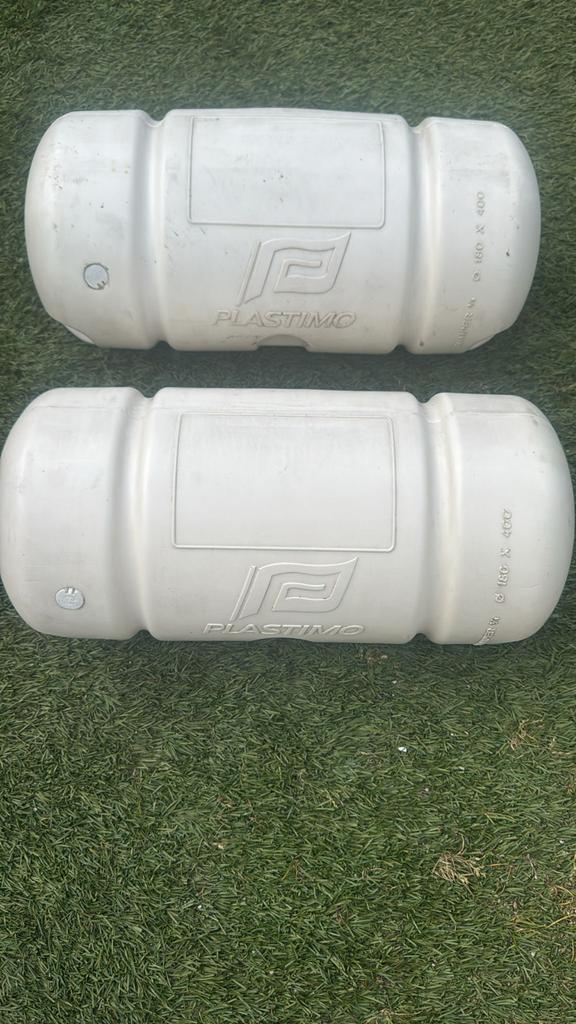 Set witte Plastimo Steigerfenders Ideaal voor Steiger & Boot, Ophalen of Verzenden, Gebruikt, Overige typen