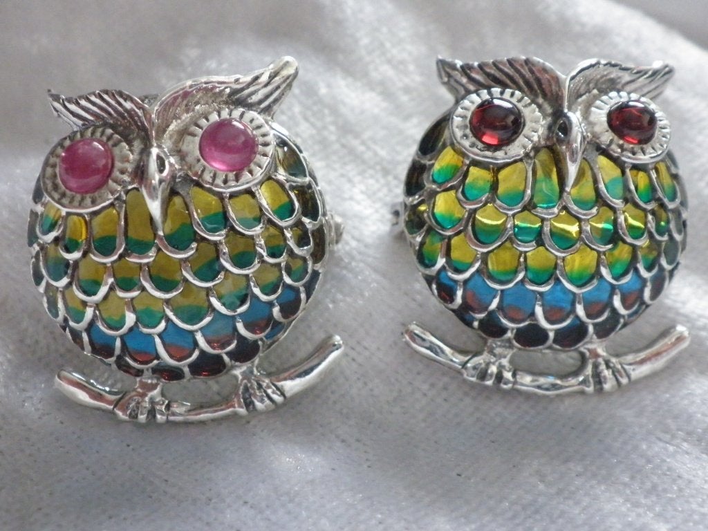 2 Mooie Ronde Zilveren Tiffany Hangers / Broches - Uiltjes, Verzenden, Zilver, Hanger, Met edelsteen