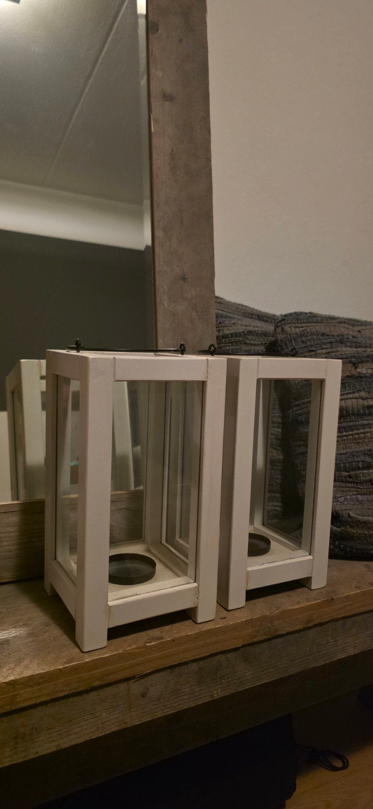 Set van 2 Witte Houten Lantaarns, Huis en Inrichting, Woonaccessoires | Kandelaars en Kaarsen, Ophalen, Gebruikt, Lantaarn, Wit