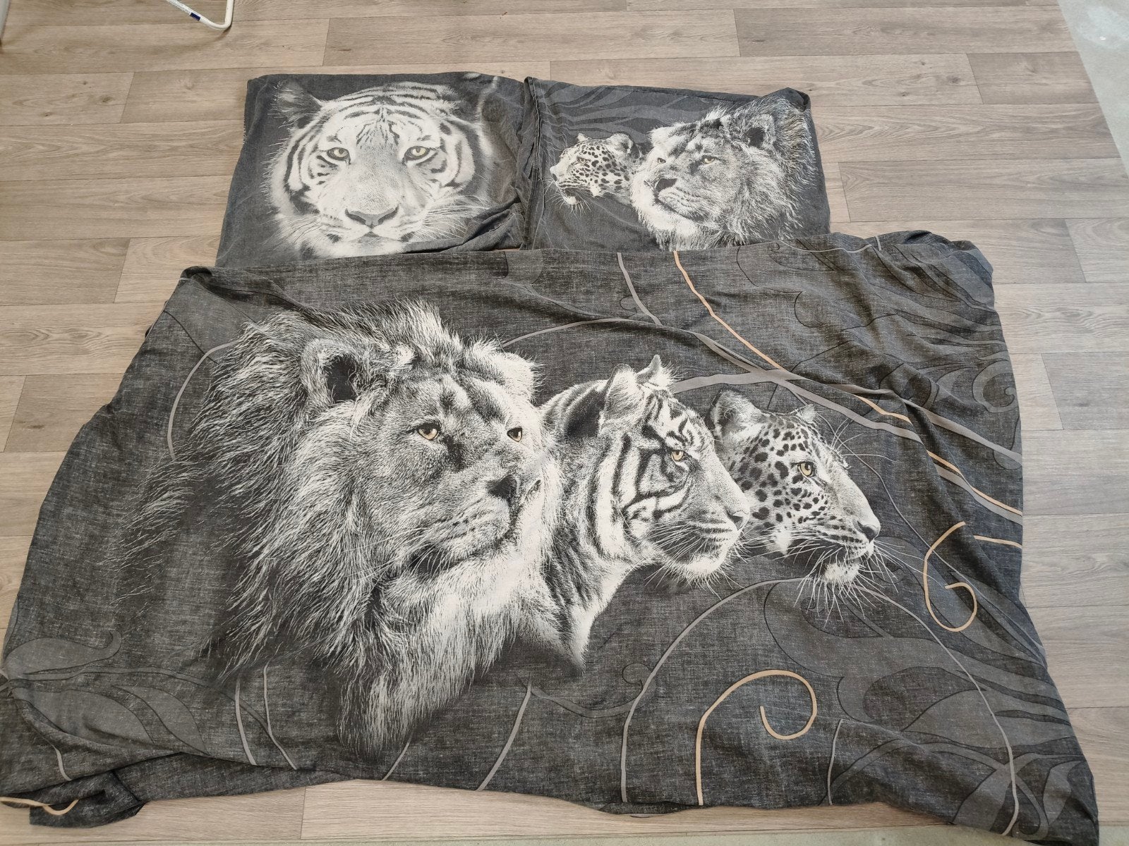 2x dekbedovertrek met wilde dieren print, Gebruikt, Zwart, Dekbedovertrek, Tweepersoons