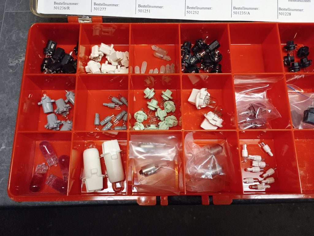 Speciale Auto lampen assortiment doos, Auto-onderdelen, Ophalen of Verzenden, Nieuw, Universele onderdelen
