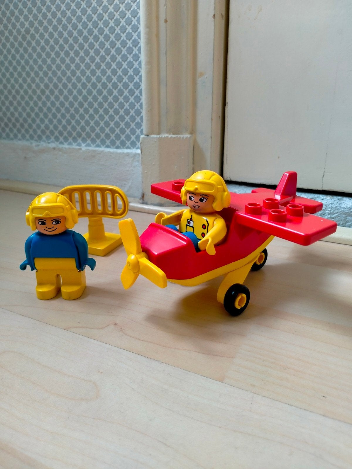 duplo vliegtuig met piloot en radar, Kinderen en Baby's, Ophalen of Verzenden, Duplo