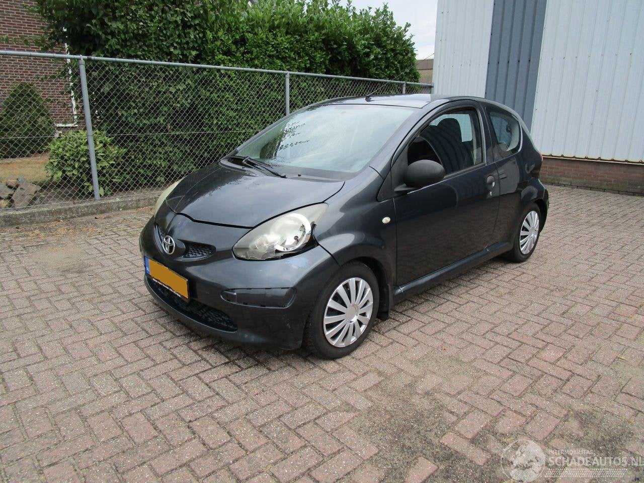 Toyota Aygo Radio/CD 3-Drs (bj 2006), Auto diversen, Schadeauto's, Overige carrosserieën, Toyota-Allee 2 ,50858, Köln, Deutschland