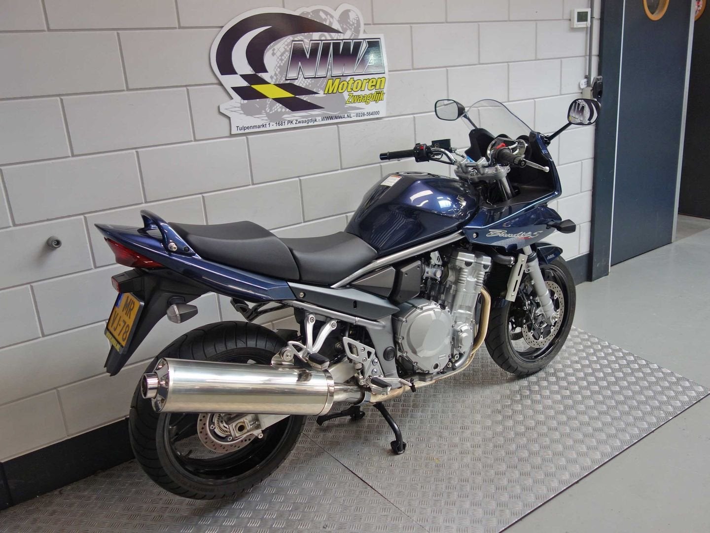 SUZUKI GSF 1200 SA BANDIT, SUZUKI, 4 cilinders, Motorrijbewijs A, Bedrijf