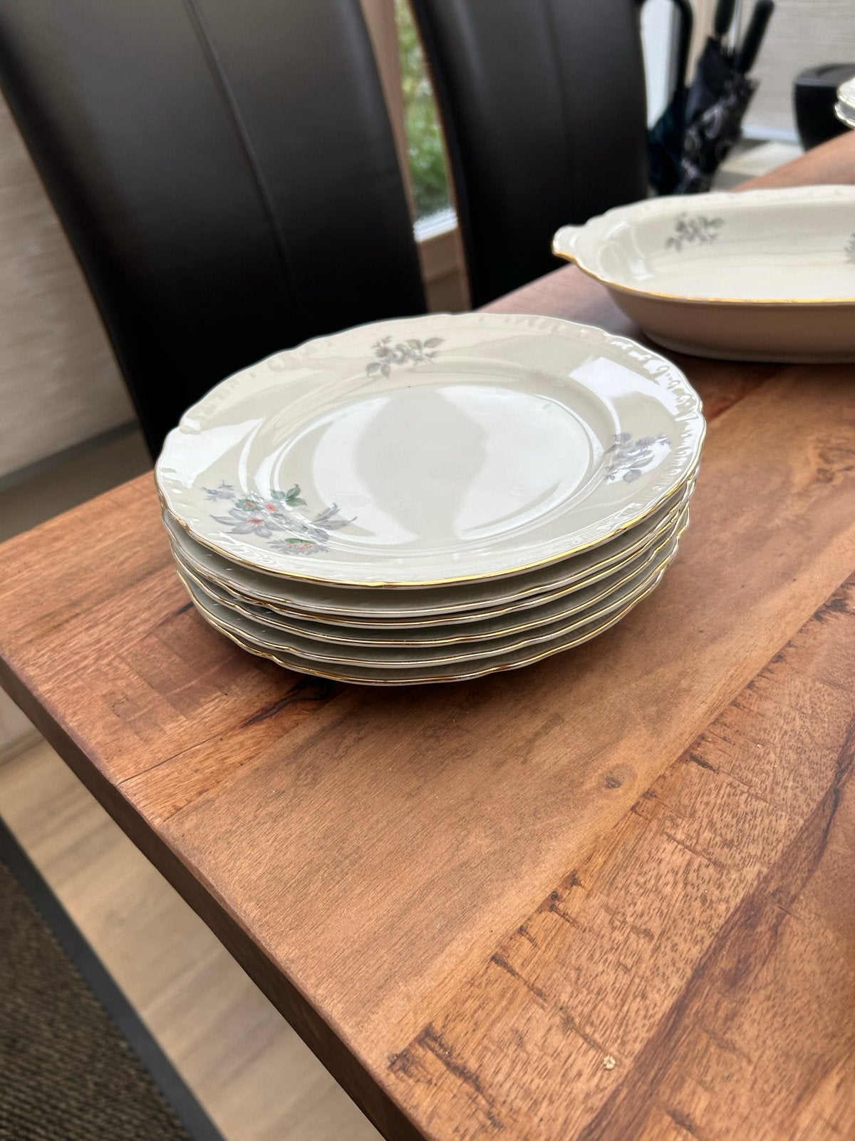 Foto 9 van Prachtig antiek servies met diverse dekschalen
