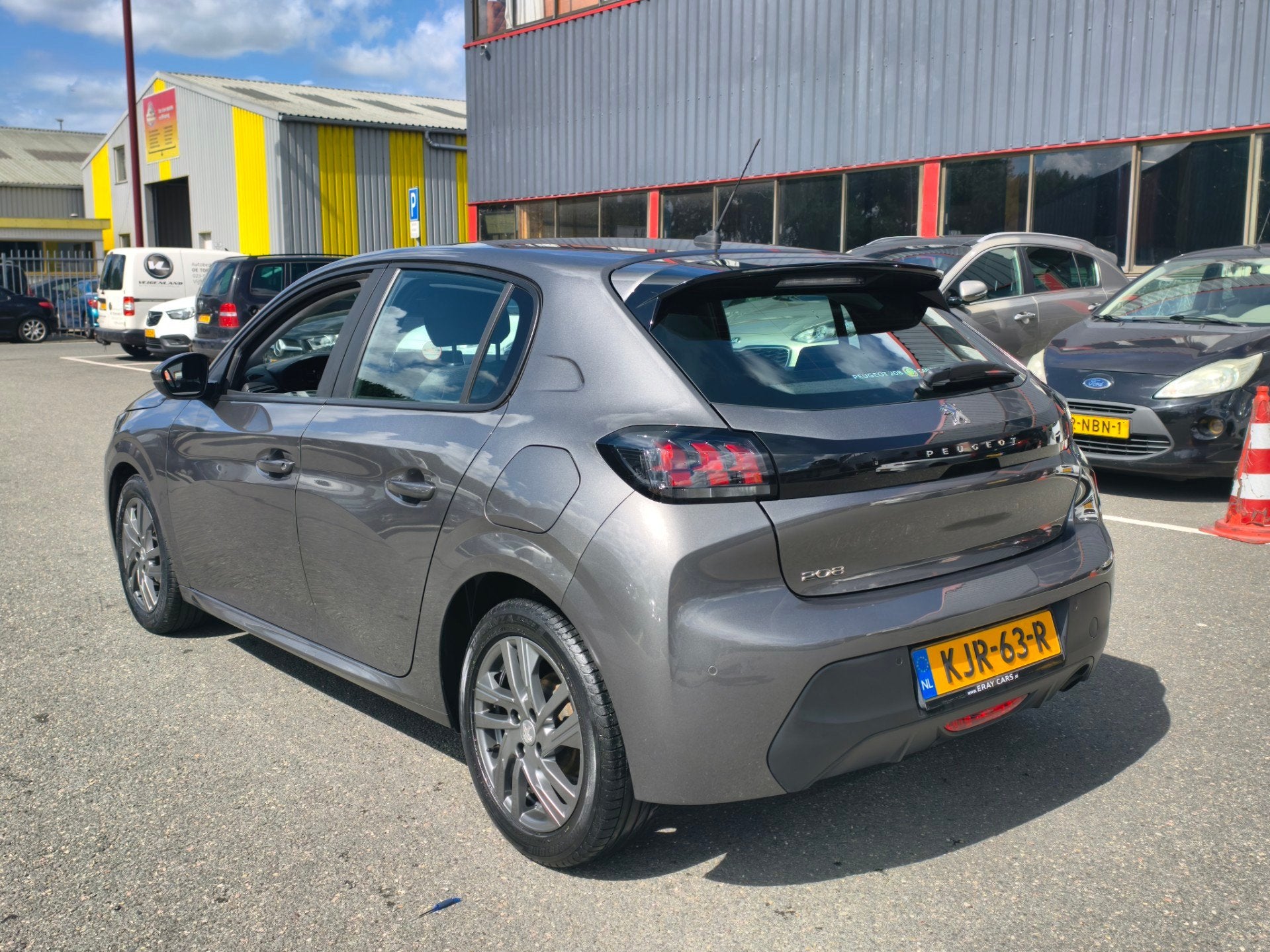 Peugeot 208 1.2 PureTech Like / AIRCO / SP VLG / OHB /, Voorwielaandrijving, Stof, Gebruikt, Euro 6