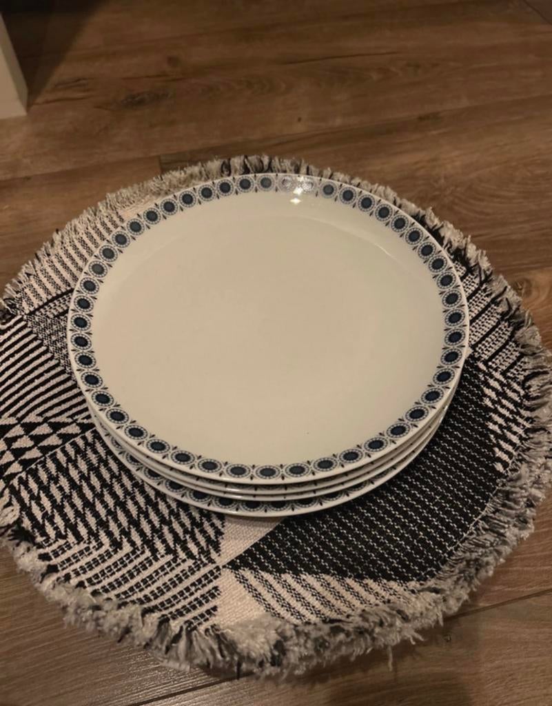 4 x Winterling borden, Huis en Inrichting, Keuken | Servies, Gebruikt, Bord(en), Overige stijlen, Porselein, Ophalen of Verzenden