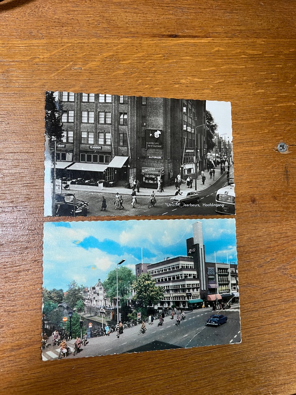 2 Oude Ansichtkaarten Utrecht: Jaarbeurs en Potterstraat, Verzamelen, Ophalen of Verzenden, 1960 tot 1980, Utrecht
