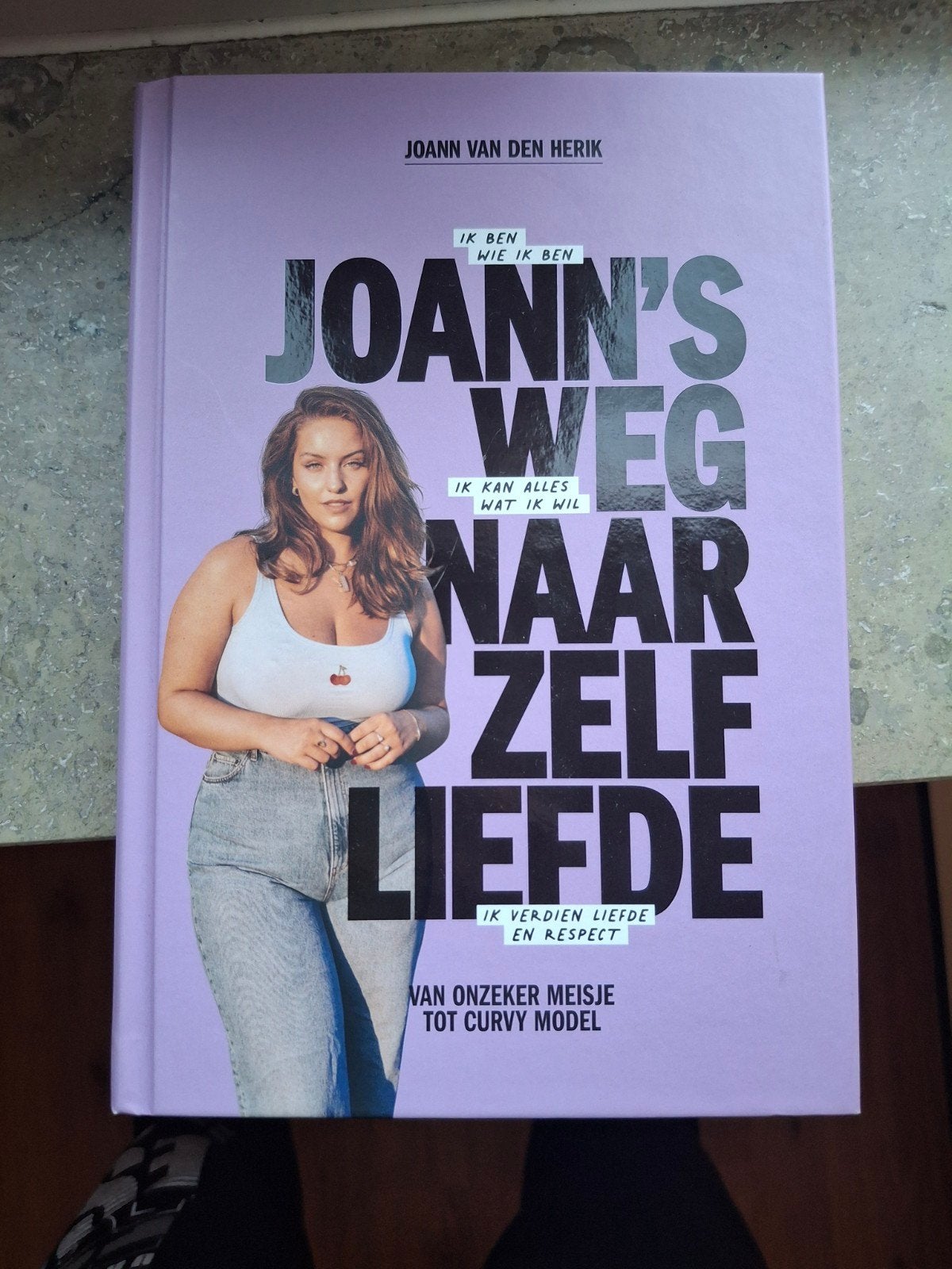 Joann's Weg naar Zelfliefde - Joann van den Herik, Ophalen of Verzenden, Zo goed als nieuw, Joann van den Herik
