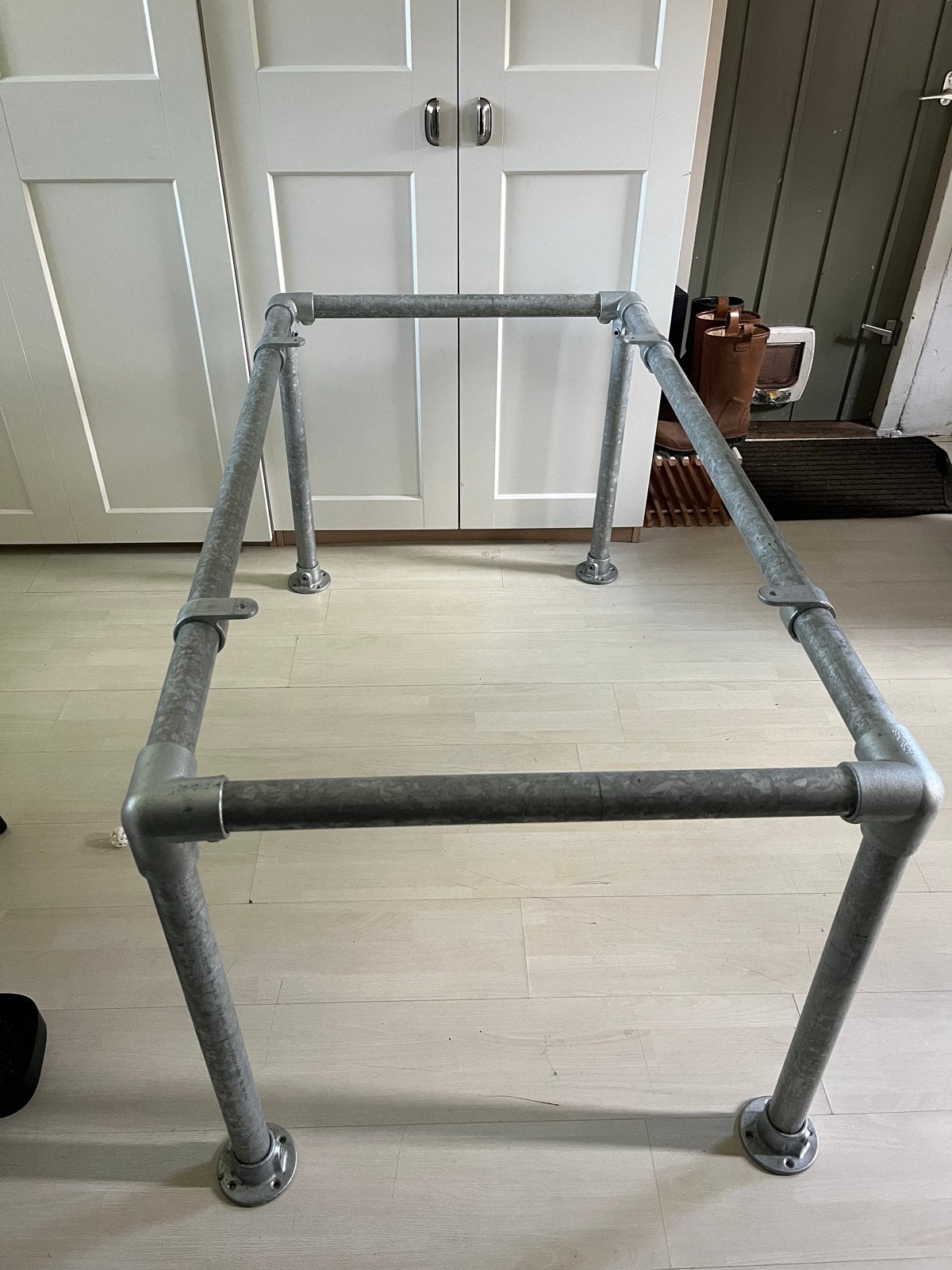 Steigerbuis onderstel voor tafelblad - 82x152 cm, Huis en Inrichting, Ophalen, Tafelpoot, Gebruikt, 50 tot 100 cm