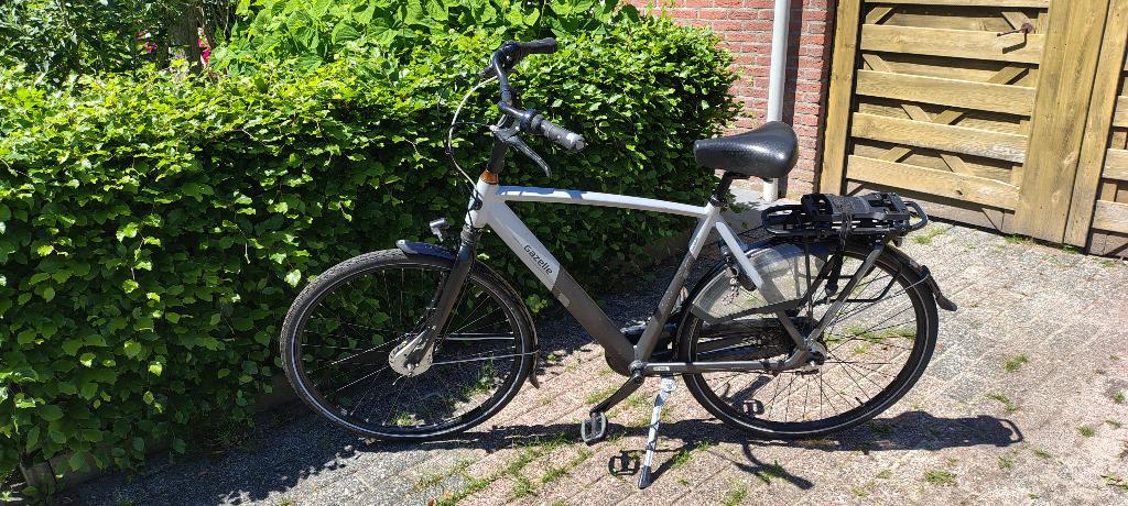 Gazelle 2018 Grenoble C8, Eclipse Black/grace Silver, Fietsen en Brommers, Fietsen | Heren | Herenfietsen, Ophalen, Gebruikt, Versnellingen