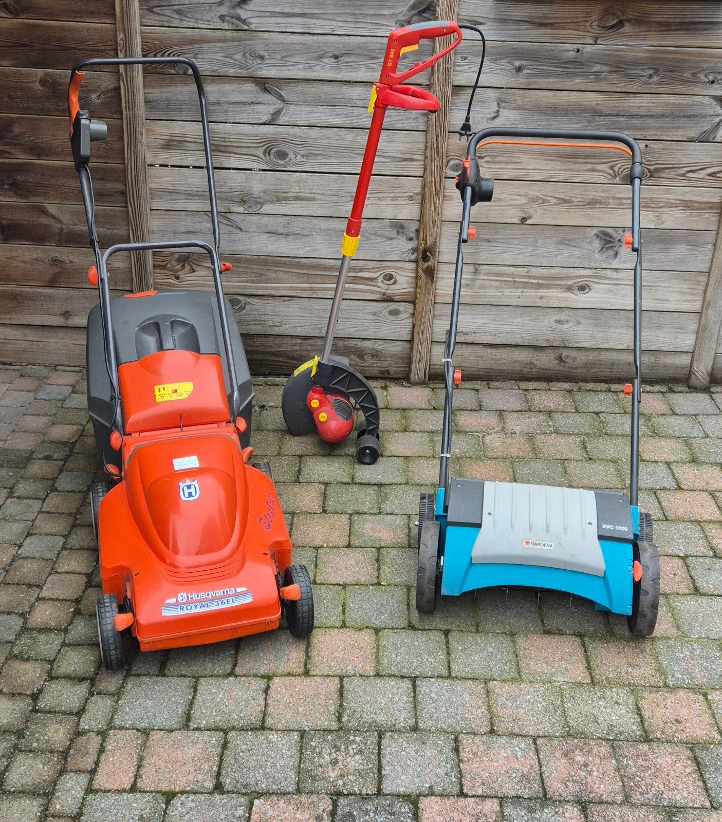Grasmaaier, trimmer en verticuteermachine set, Tuin en Terras, Ophalen, Cirkelmaaier, Gebruikt, Elektrische grasmaaier
