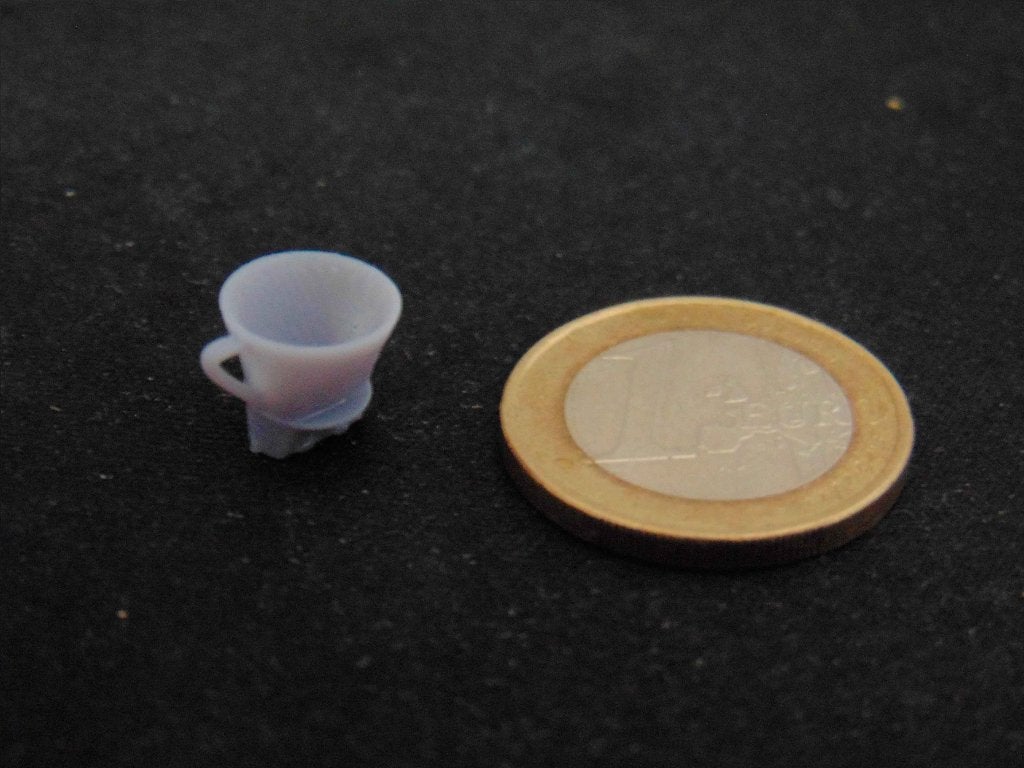Koffiefilterhouder Kunsthars 1:12 - Poppenhuis Miniatuur, Ophalen of Verzenden, Nieuw, Poppenhuis