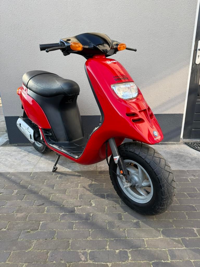 ⭐️Piaggio typhoon rood brom 12514 kilometer rood⭐️