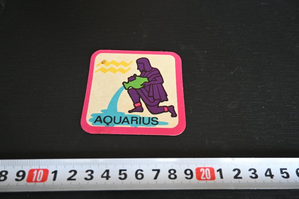 sticker AQUARIUS, Ophalen, Zo goed als nieuw
