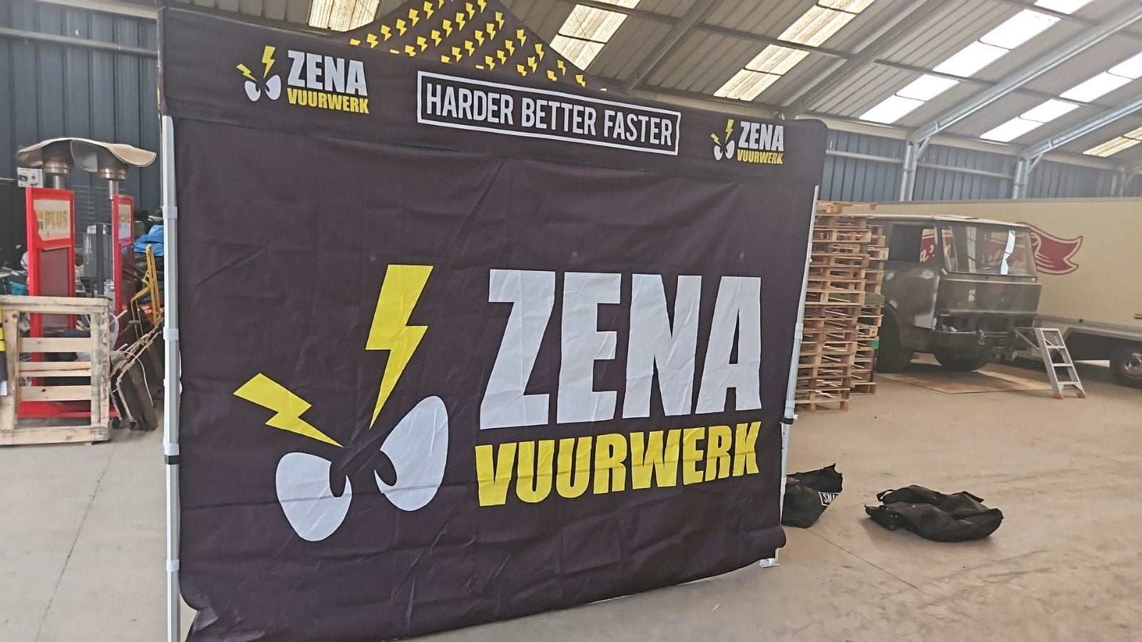 Zena Vuurwerk Partytent - Harder Better Faster, Tuin en Terras, Gebruikt, Opvouwbaar, Partytent, Minder dan 4 meter