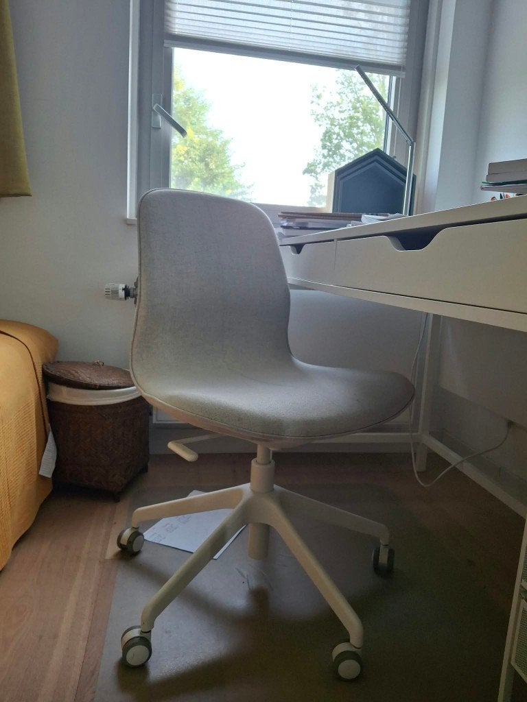 Bureaustoel ikea, Huis en Inrichting, Ophalen, Zo goed als nieuw, Beige