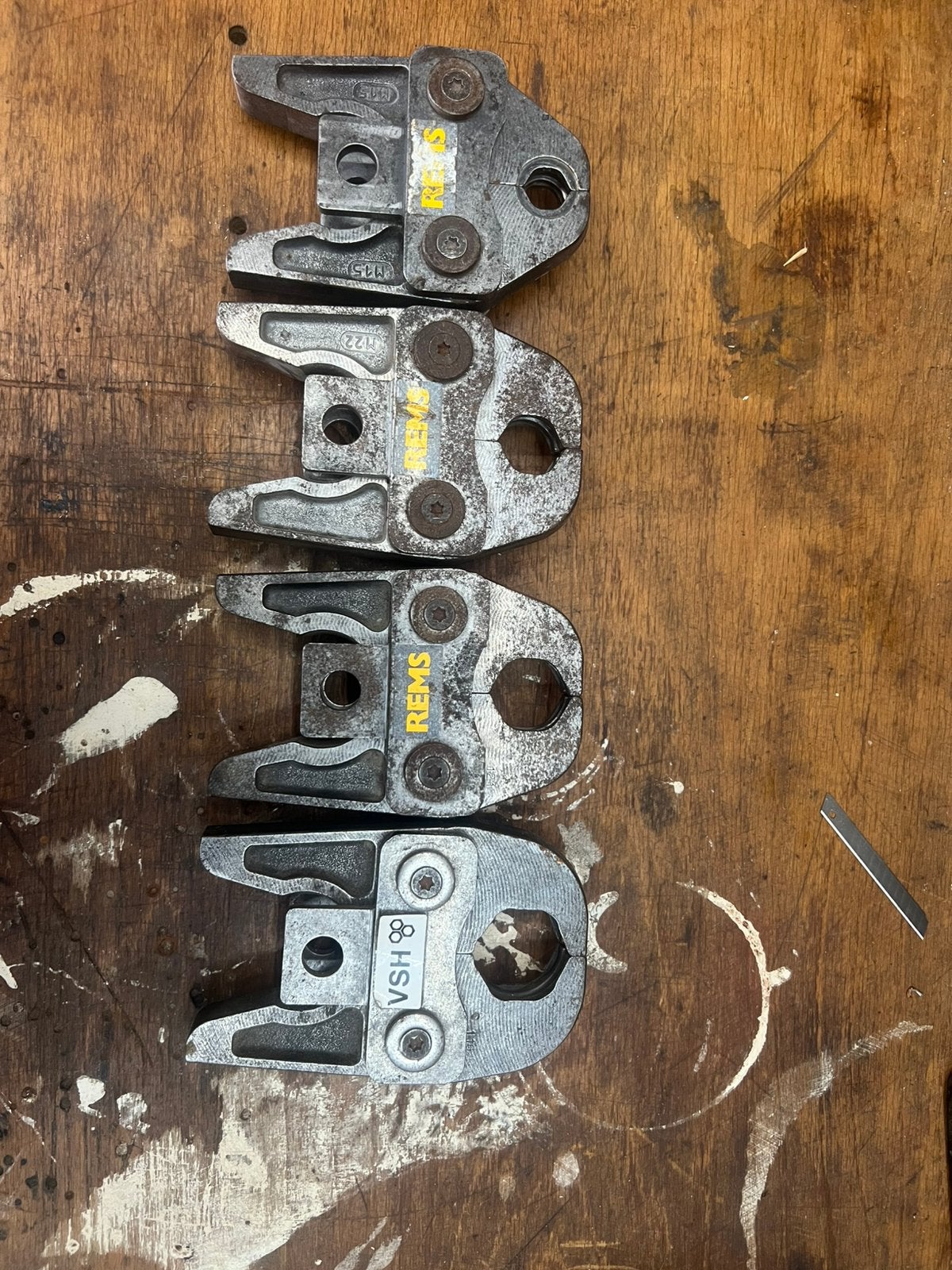 Persbekken rems M 15,22,28,35 mm, Ophalen of Verzenden, Zo goed als nieuw