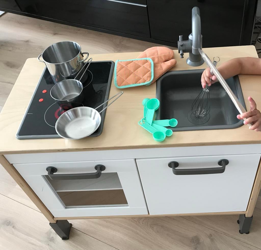 Complete speelkeuken met lichtjes, pannetjes en etenswaren, Ophalen, Gebruikt, Hout, Speelkeuken