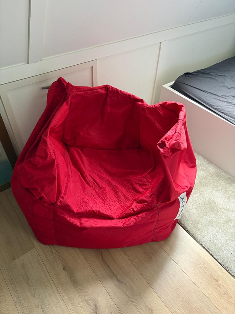 Rode Sit & Joy zitzak - Comfortabel en stijlvol, Huis en Inrichting, Zitzakken, Ophalen of Verzenden, Gebruikt, Rood, Zitzak