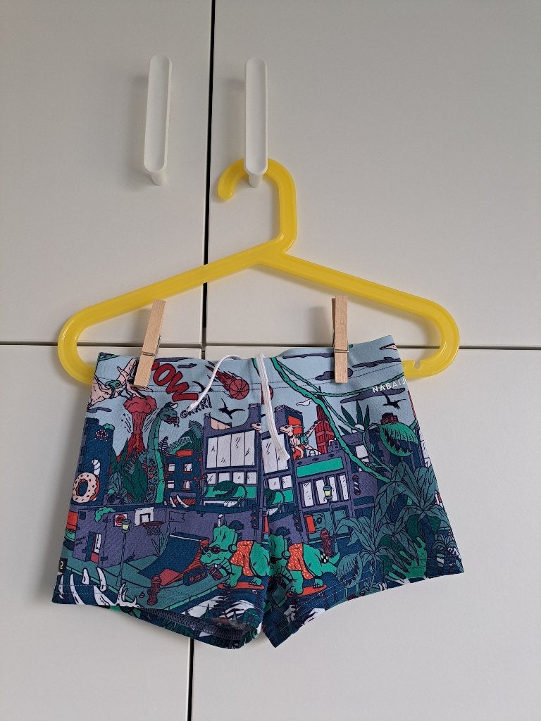Zwembroek dino's Nabaili Decathlon - maat 134 140, Gebruikt, Sport- of Zwemkleding, Decathlon, Ophalen of Verzenden